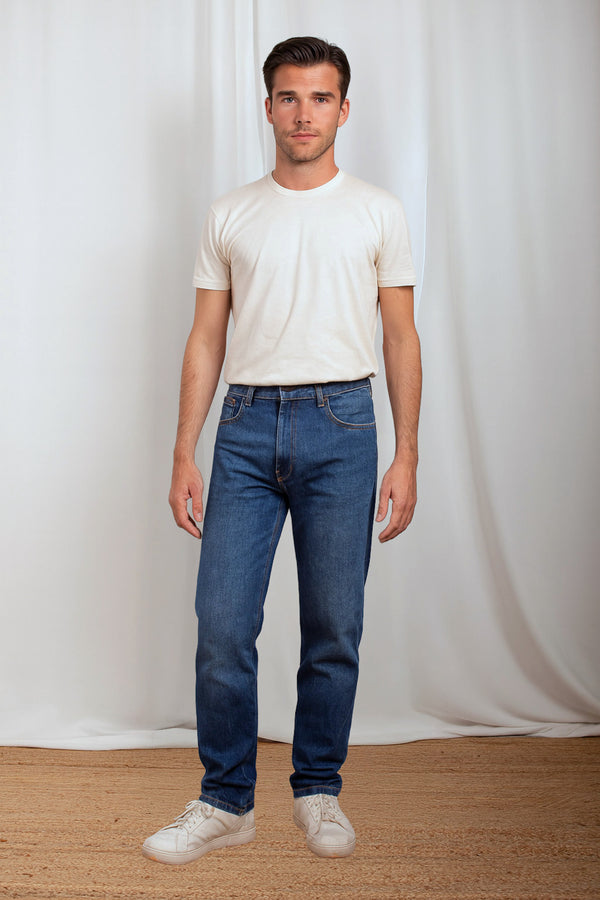 Nachhaltige Straight Fit Herren-Jeans aus 100% Bio-Denim in Dark Indigo