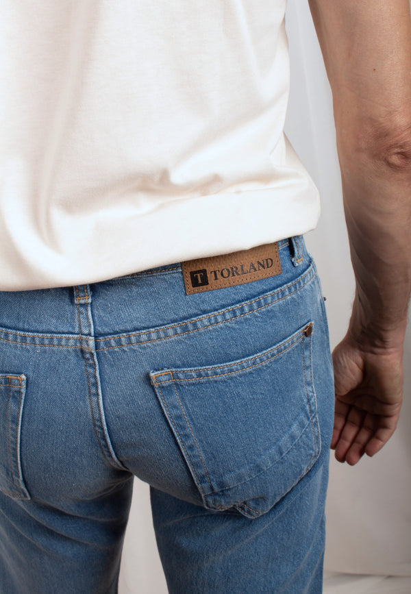Nachhaltige Straight Fit Herrenjeans aus 100% Bio-Denim in Mid Indigo