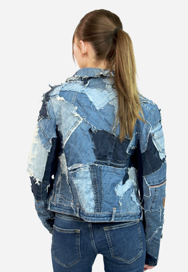 Handgefertigte Upcycling Designer-Jacke für Damen | Nachhaltiges Modestatement aus alten Jeans