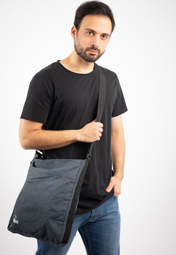 SHOMAN | Nachhaltige Unisex Shoulder Bag aus recyceltem Polyester