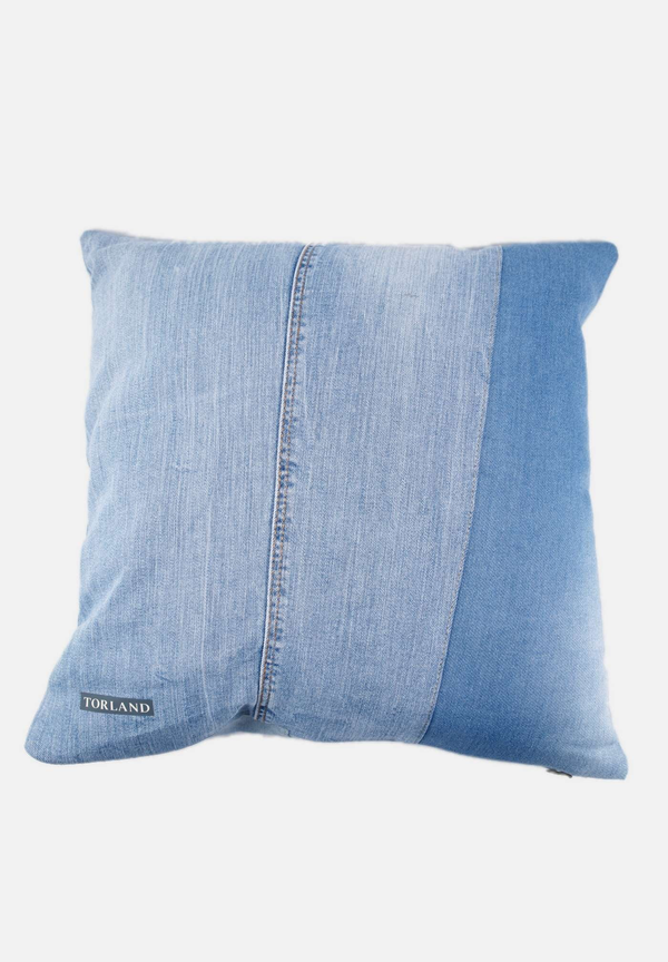 Upcycling Kissen "KISAN" - Denimblau - TORLAND